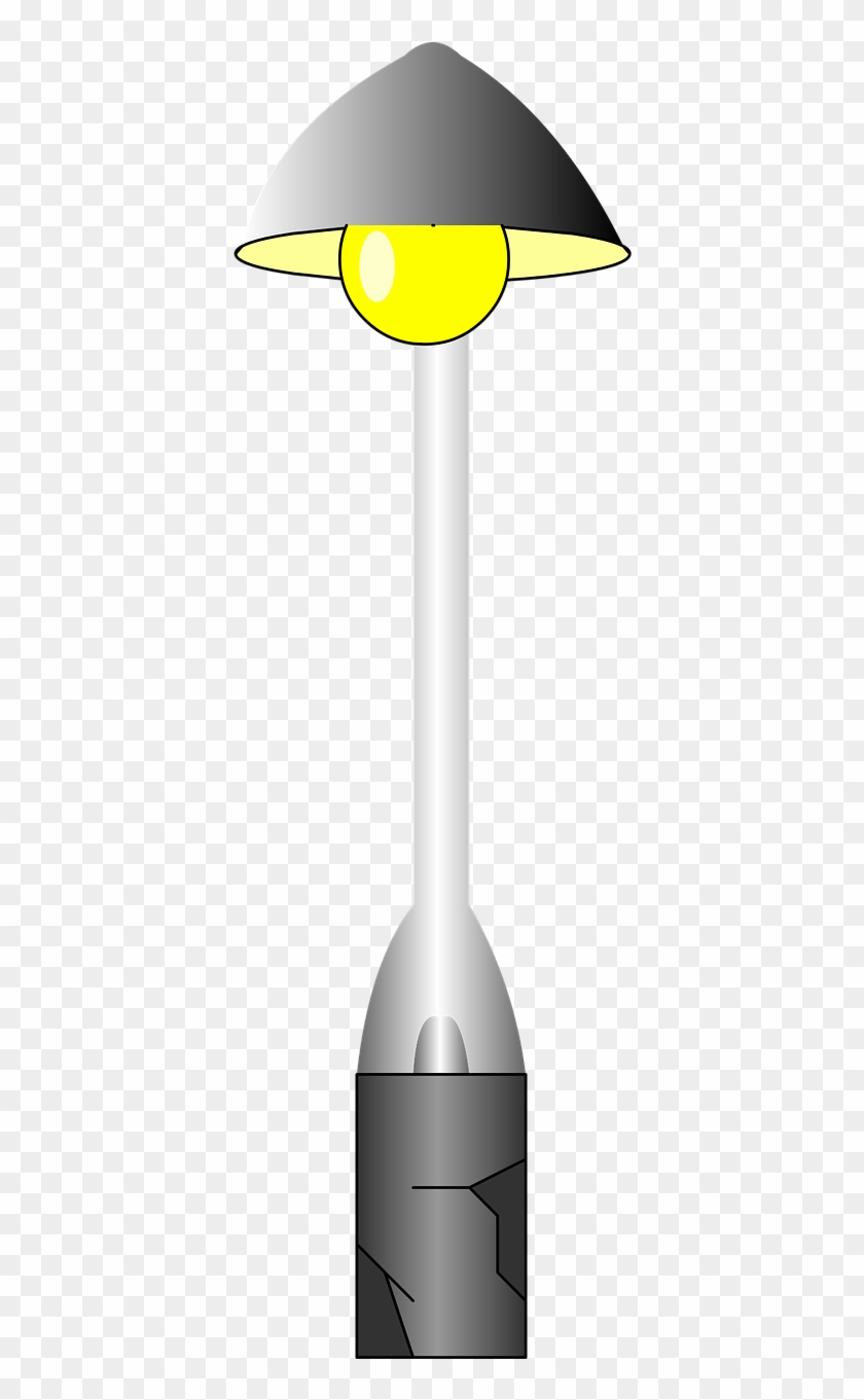 Poste De Luz Cartoon Clipart #3549255