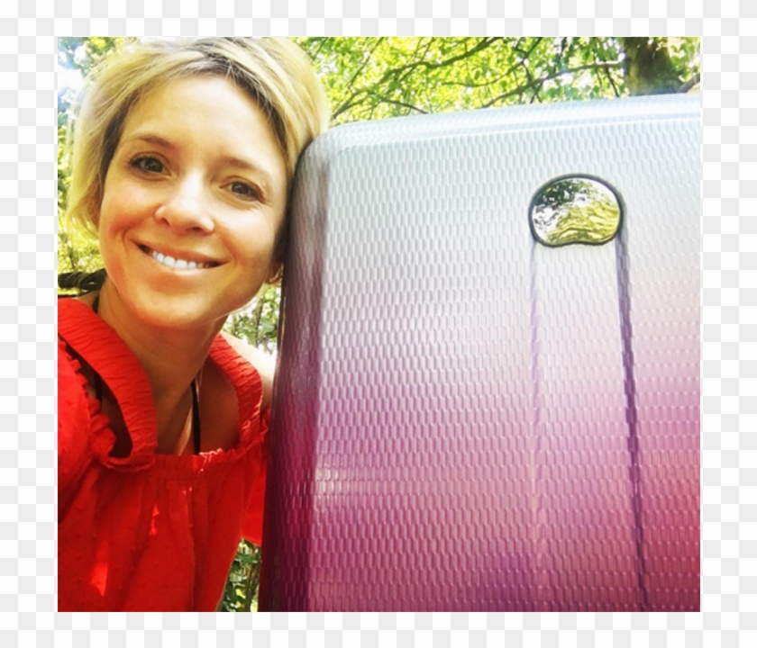 Lo Primero Que Hizo Peterson Al Llegar Al País - Girl Clipart