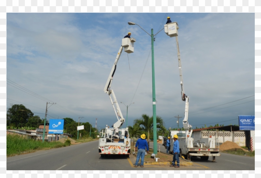 Ministerio De Electricidad A Través De Cnel Ep Beneficia - Street Clipart