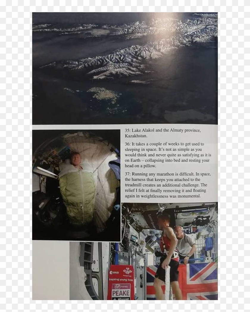 Exercício Fisico Com Astronautas Clipart #3695134