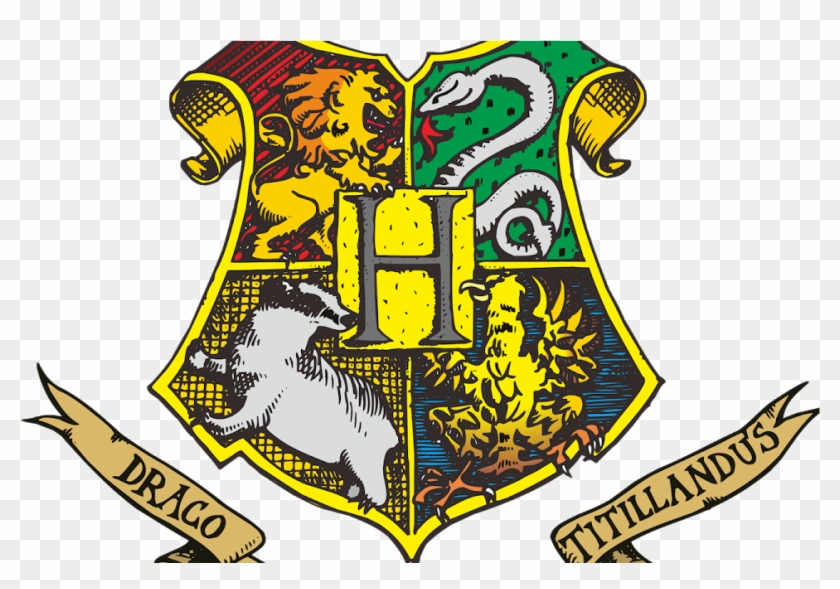 Logo Hogwarts Vector Cdr & Png Hd - High Resolution Hogwarts Logo Clipart