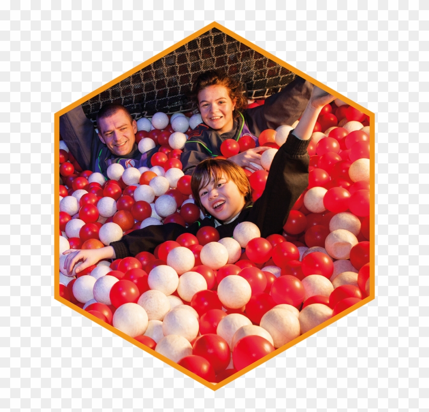 It's An Unusual Outing Composed Of Fun Physical Activities - Balloon Clipart #3932047