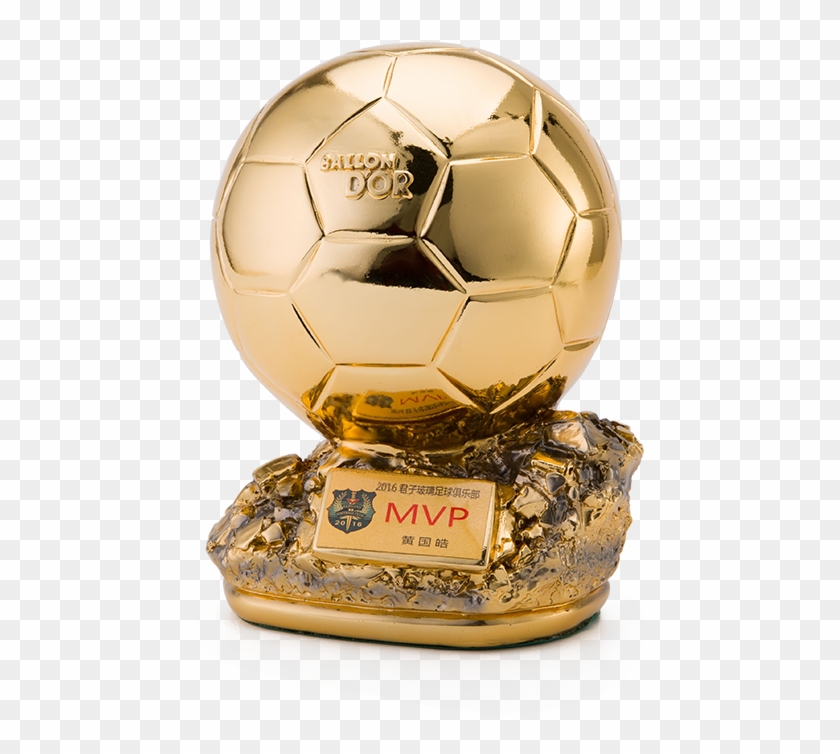 China Soccer Trophy, China Soccer Trophy Manufacturers - Dribble A Soccer Ball Clipart #3937041