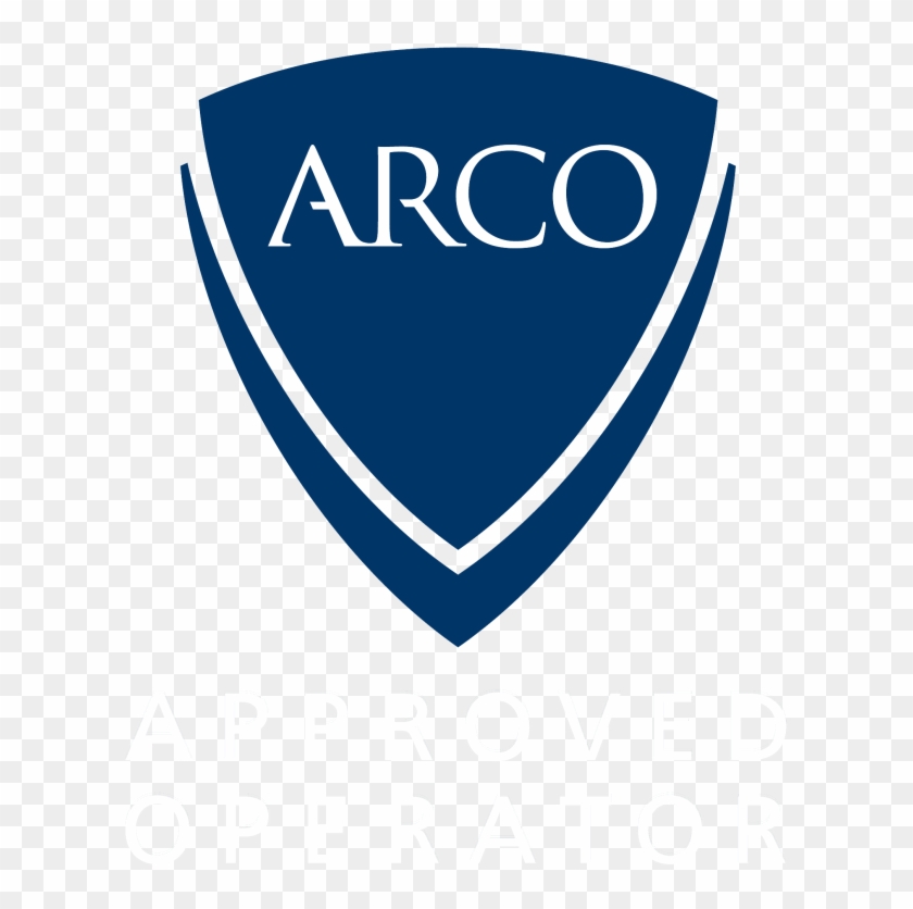 Situated In 15 Acres Of Beautiful English Woodland - Emblem Clipart #3948605