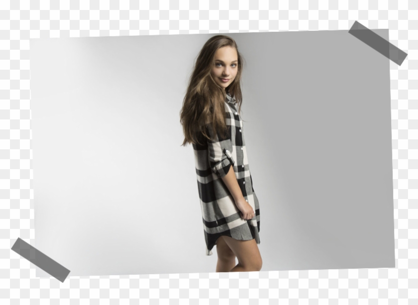 14 Year Old Dancer Maddie Ziegler Is Now - Plaid Clipart #3974001