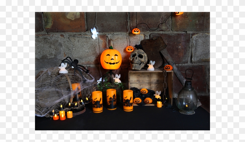 Display Halloween - Jack-o'-lantern Clipart #4036754