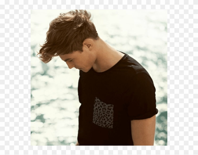 Ο Francisco Lachowski Και Ο Tom Barker Φωτογραφήθηκαν - Surfer Hair Clipart