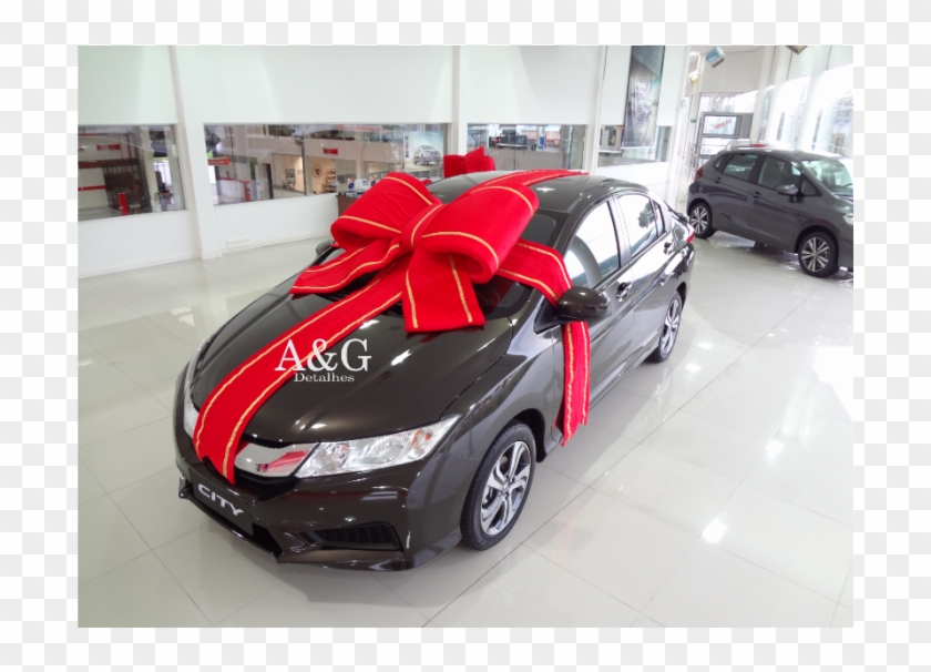 Laço Vermelho Para Carro Clipart #4259544