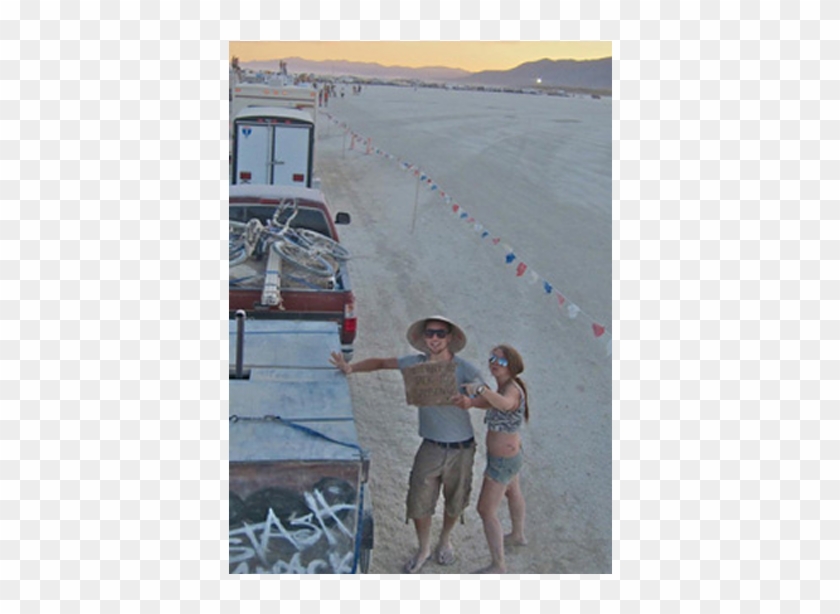 On The Last Day Waiting In Line To Exit - Vacation Clipart #4270721