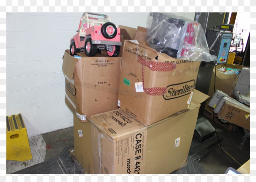 Pallet 463 Pcs Action Figures, Unsorted, Pretend & - Plywood Clipart