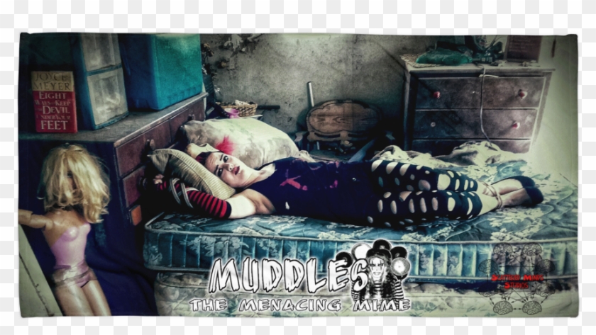 Studio Couch Clipart #4428850