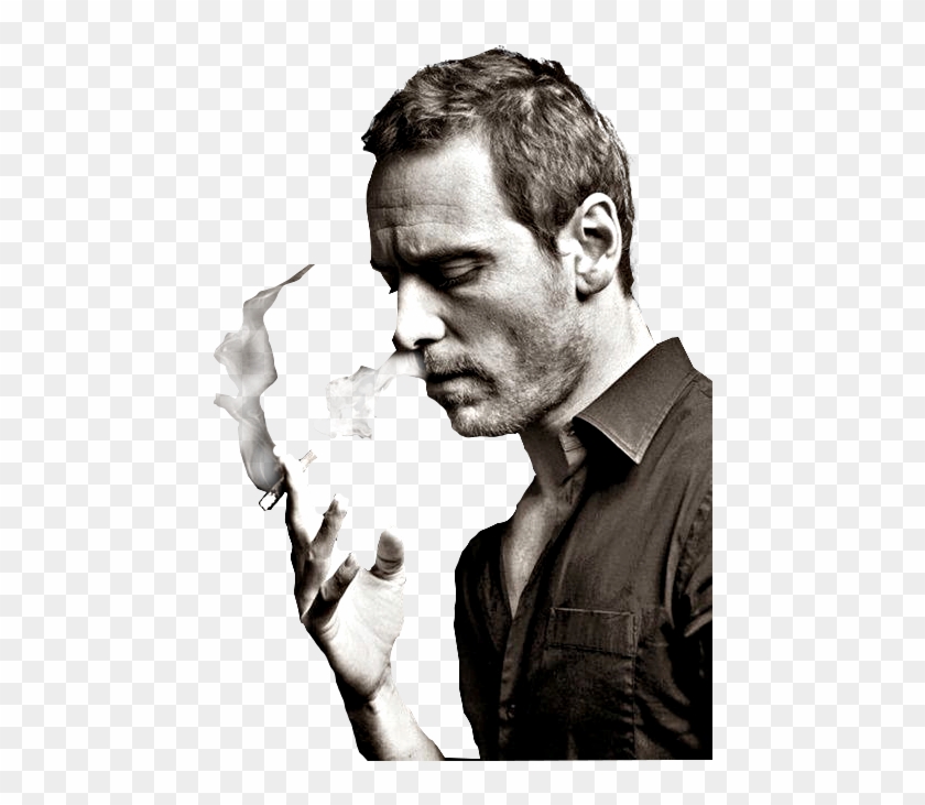 Sigara Içen Adam Png - Michael Fassbender Smoking Clipart #4443989