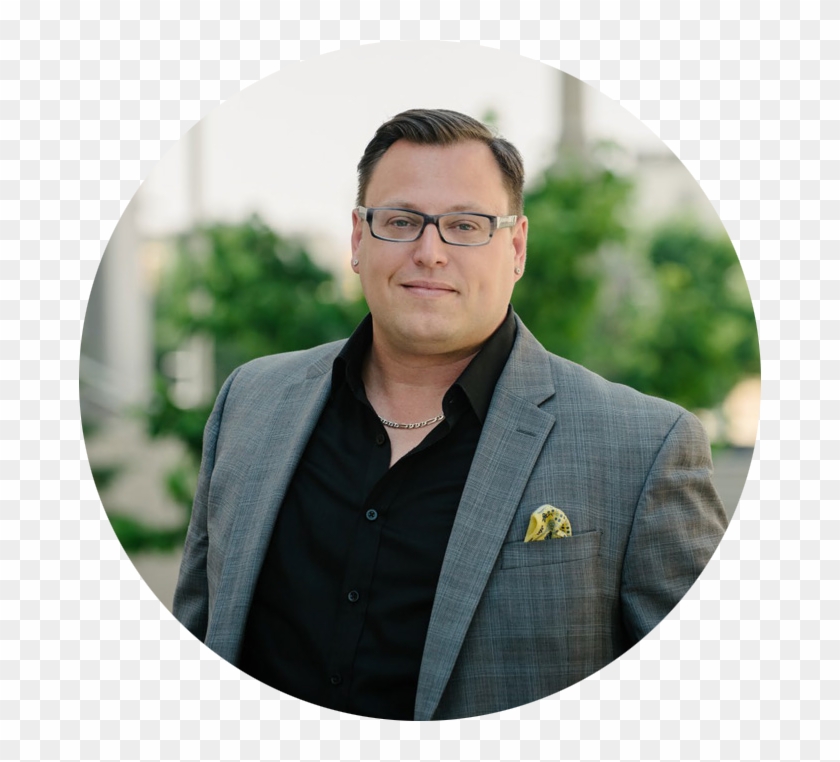 How Top 100 Agent Matthew Nicolas Is Hitting New Heights - Gentleman Clipart