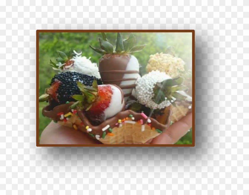 Canasta De Galletas Con Fresas Achocolatadas - Gulab Jamun Clipart #4647449