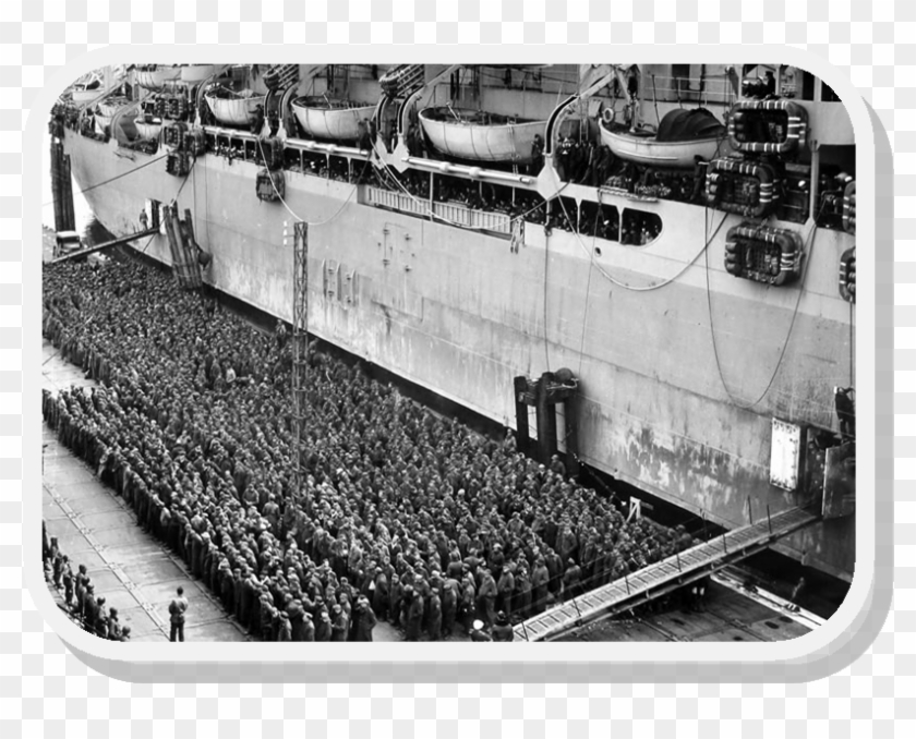 German Pow's Preparing To Board A Transport To The - Canadian Troop Ships Ww1 Clipart