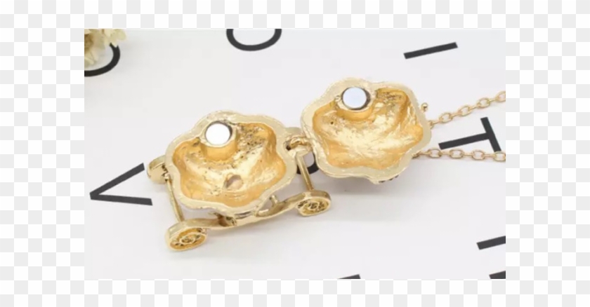 Pearl Clipart #4701598