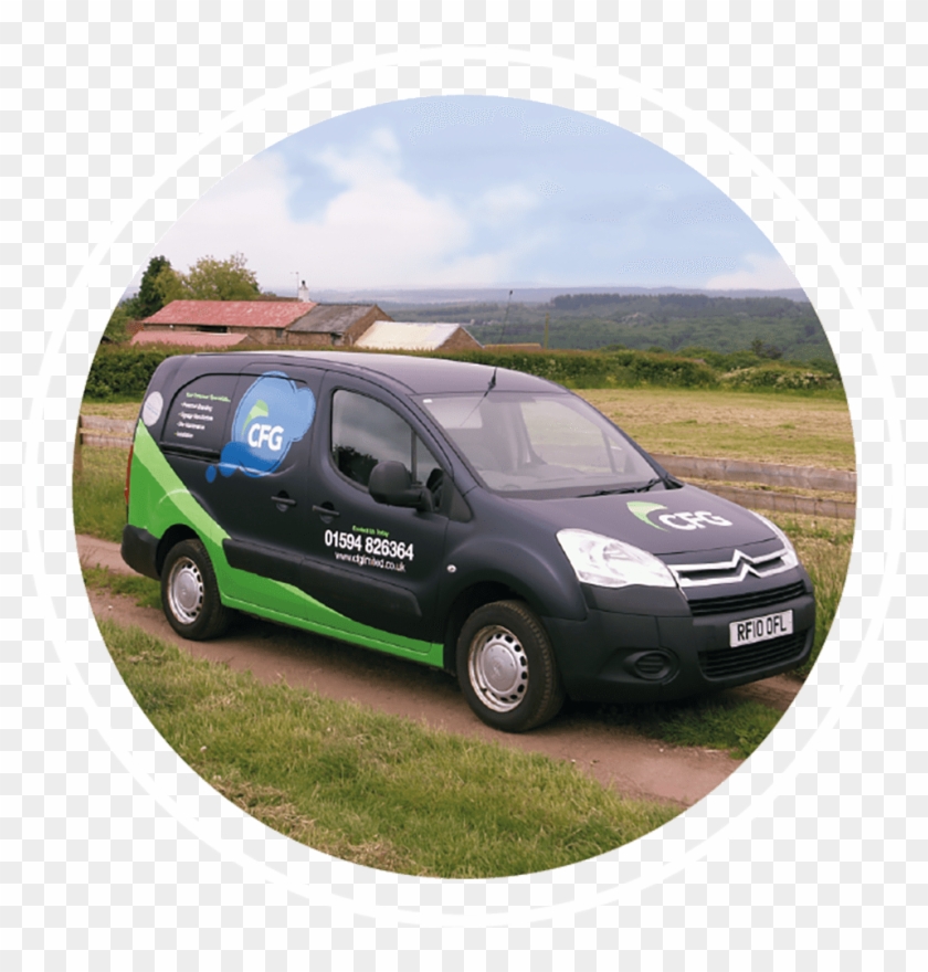 We Use Good Quality Materials And Offer Extremely Competitive - Compact Van Clipart