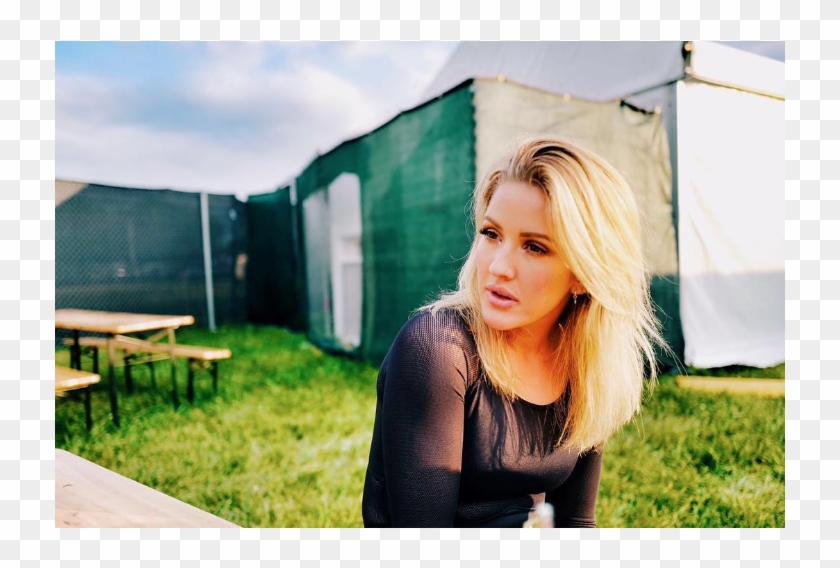 Ellie Goulding Surpreende Fãs Com Trecho Do Seu Novo - Girl Clipart #4829878