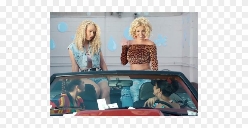 La Rapera Iggy Azalea Junto A La Cantante Britney Spears - Music Videos Iggy Azalea Clipart
