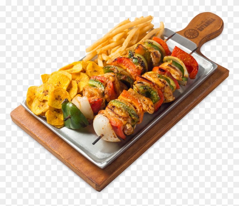Brochetas De Pollo - Brochetas Con Papas Fritas Clipart #4923408