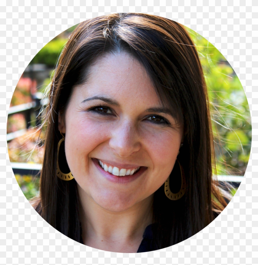 She Lives In The Portland Suburbs With Her High School - Girl Clipart