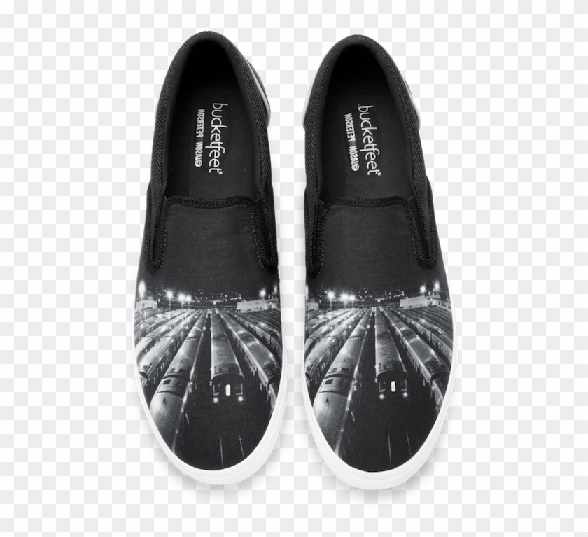 Chicago Gift Guide 2016 Bucketfeet 'l' Shoes - Ballet Flat Clipart