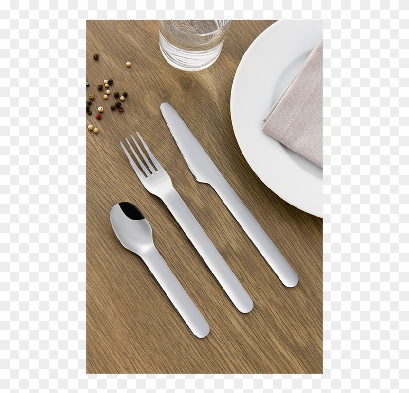 They Exist In Both Natural Steel And Gold Colour - Placemat Clipart