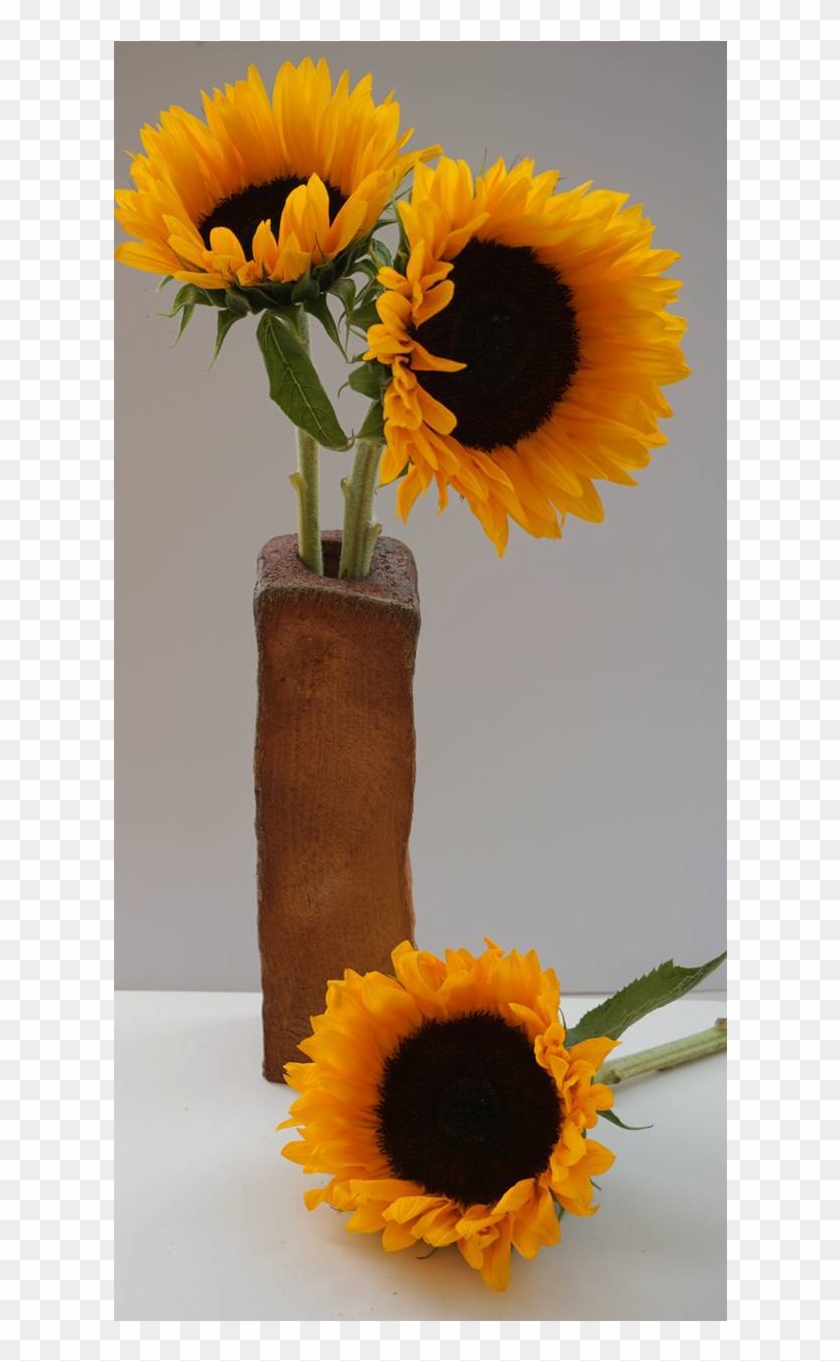 Vase With Sunflowers - Sunflower Clipart