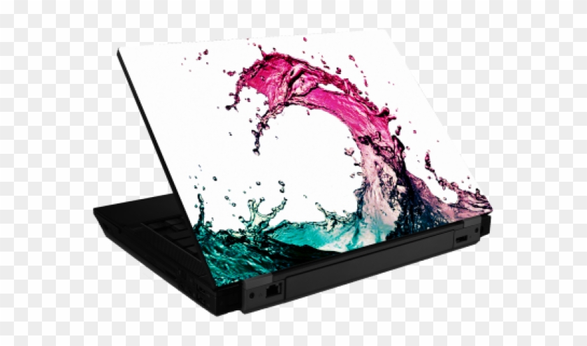 On The Laptop - Netbook Clipart