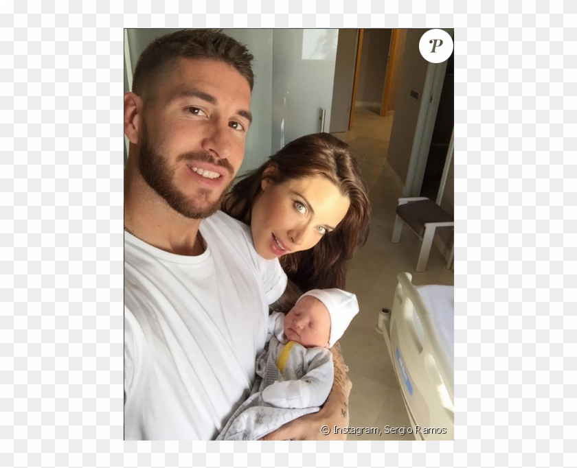 Sergio Ramos Et Sa Belle Pilar Sont Devenus Les Parents - Sergio Ramos Belle Clipart
