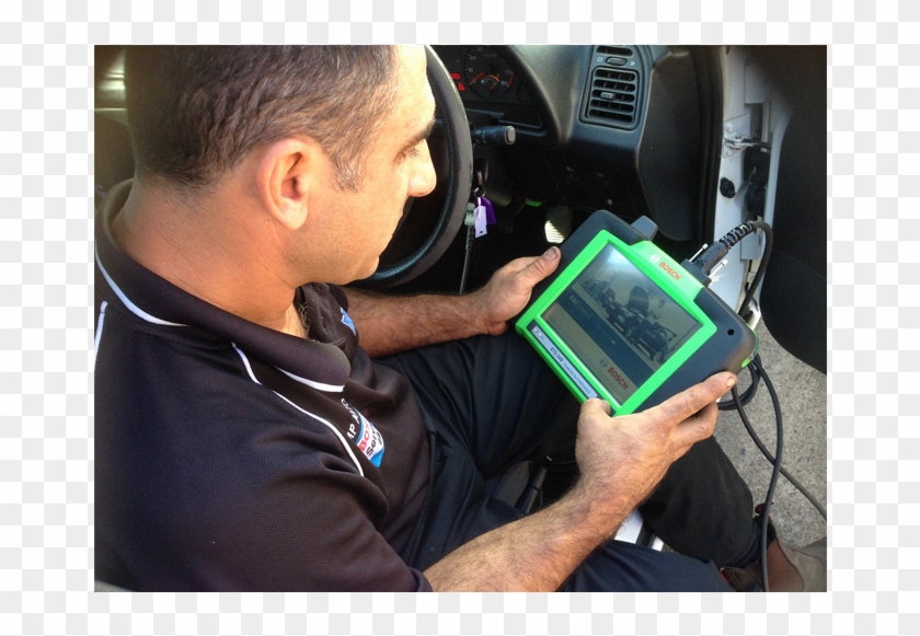 Http - //www - Mpautorepairs - Diagnose - Tablet Computer Clipart