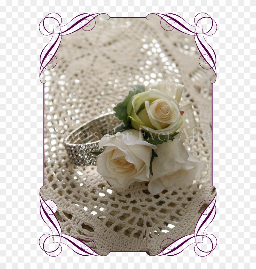 Ivory Silk Artificial Roses In A Classic Design - Flower Bouquet Clipart #5248560