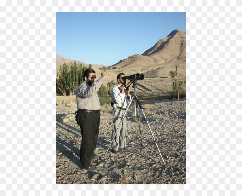 Karimi Could See The Moon For The First Time At - Tripod Clipart