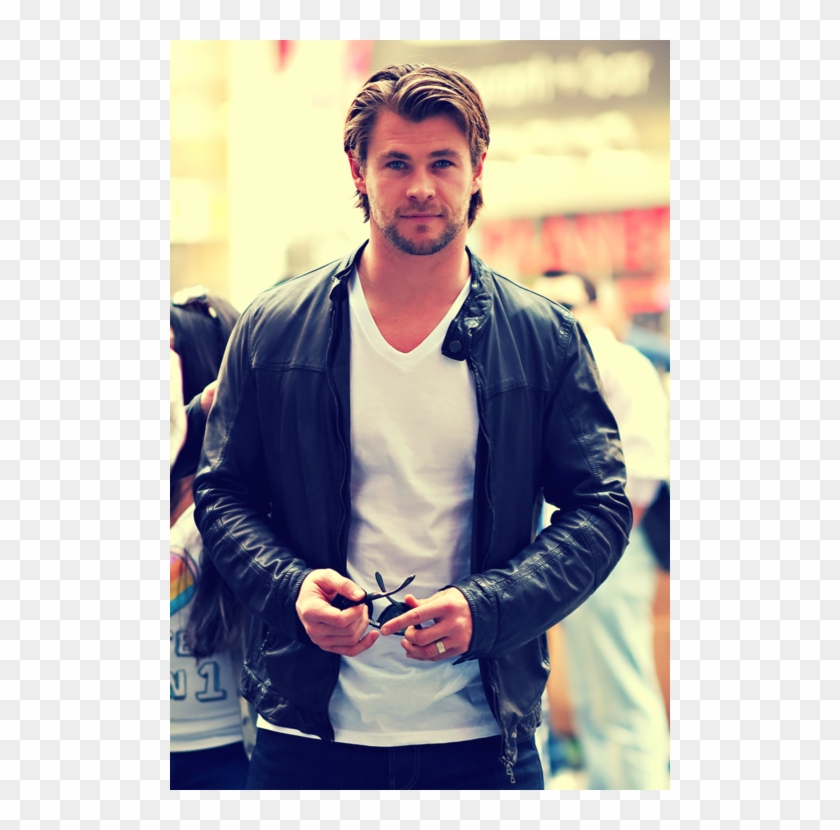 Hey I Just Met You - Chris Hemsworth Cute Clipart