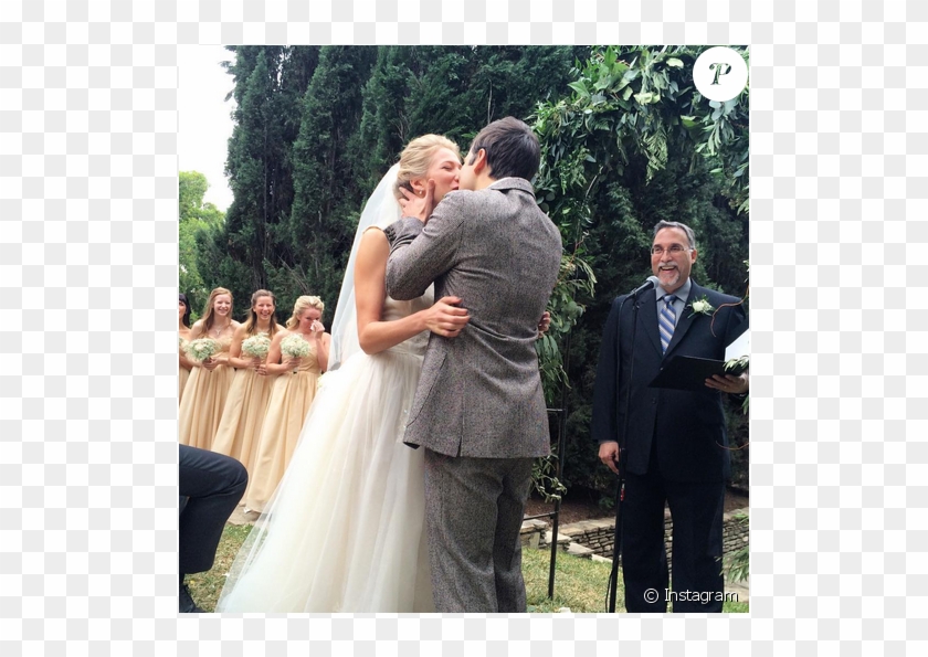 Nathan Kress Et London Elise Moore Se Sont Mariés, - Jennette Mccurdy Tout Nu Clipart