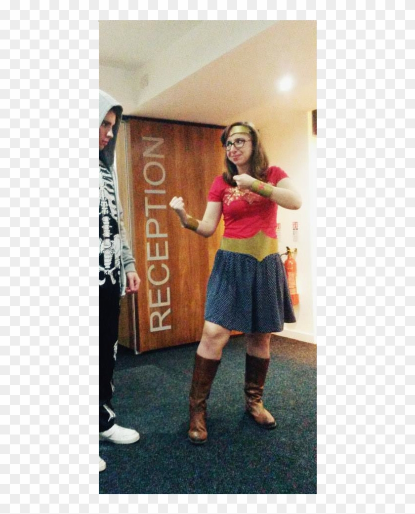 I Have Little To No Time To Organise Party's Or Make - Girl Clipart