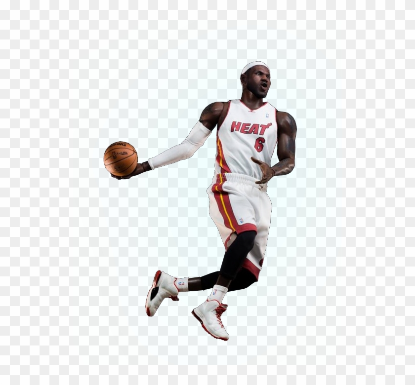 Lebron James Full Body Png - Dribble Basketball Clipart #539215