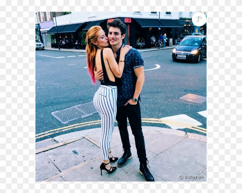 Bella Thorne - Gregg Sulkin And Bella Thorne Clipart #5608501