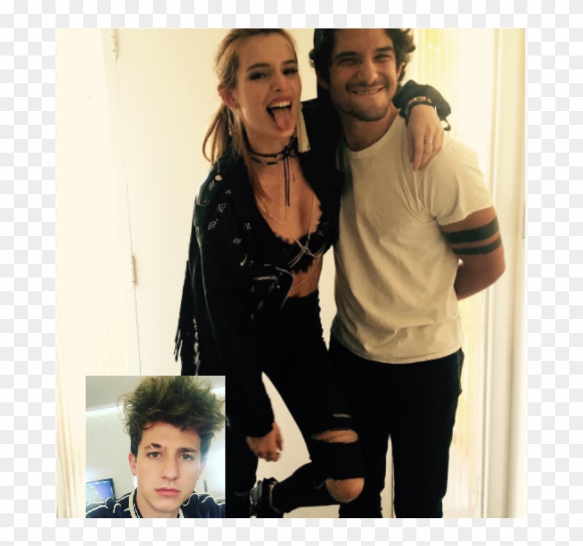 Bella Thorne Responde Charlie Puth Apos Ser Acusada Bella Thorne And Tyler Posey Relationship Clipart 5608550 Pikpng