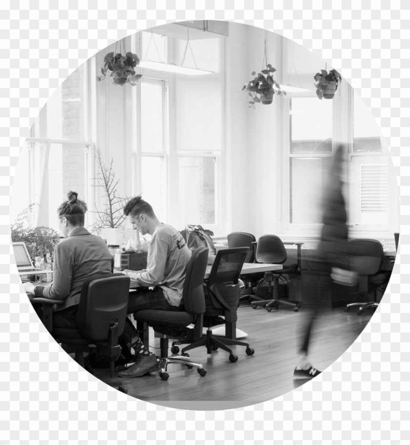 Circle Cut Out - Sitting Clipart