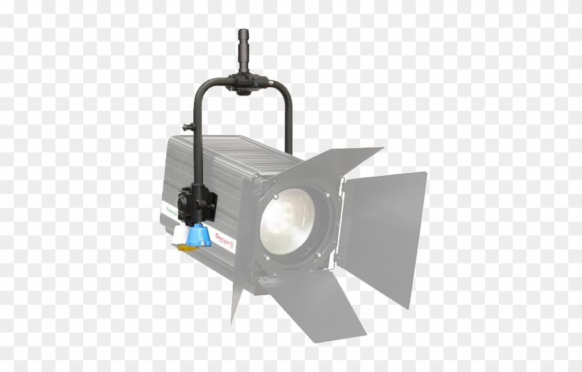 Po/3 Sp05 - Spotlight Fresneled 450 Clipart #5642441
