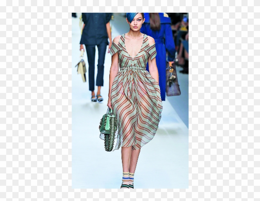 Vector Freeuse Library Show Supermodel Haute Couture - 패션쇼 시스루 2018 Clipart