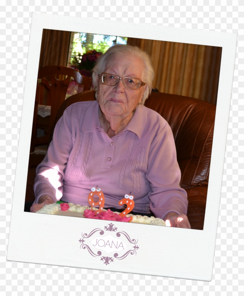 Feliz Cumple Yaya Tarta Casera De Cumpleaños - Senior Citizen Clipart