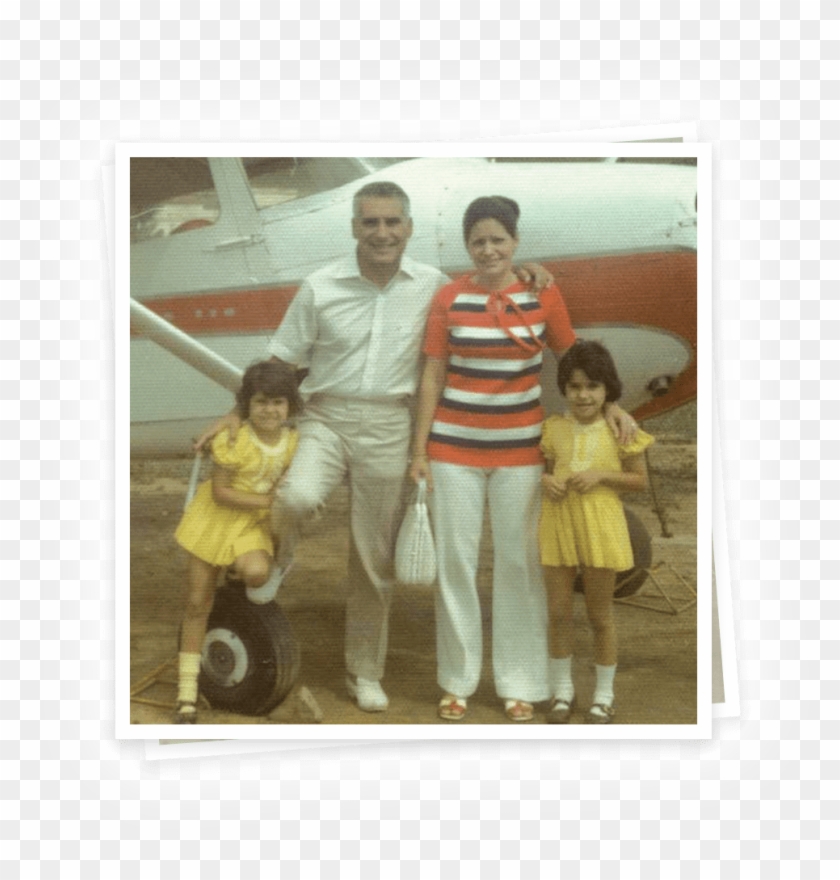 After Helping Them Rebuild, Senator Taddeo Set Out - Family Clipart