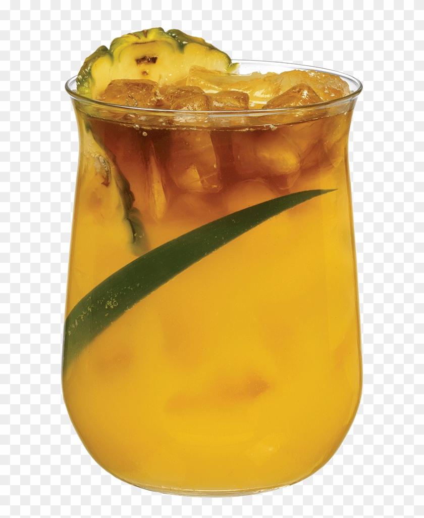 Finest Call Piña Colada Mix In Action - Beer Cocktail Clipart