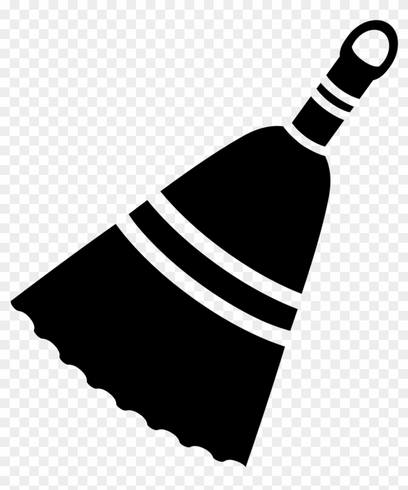 Use A Broom To Clean The Driveway Or Sidewalk - Black And White Broom Icon Clipart #706248