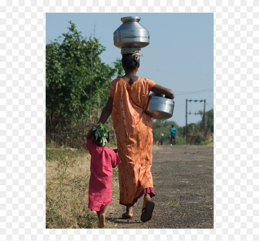 Children Accompany Their Mothers And Elders To Water - Statue Clipart #778470