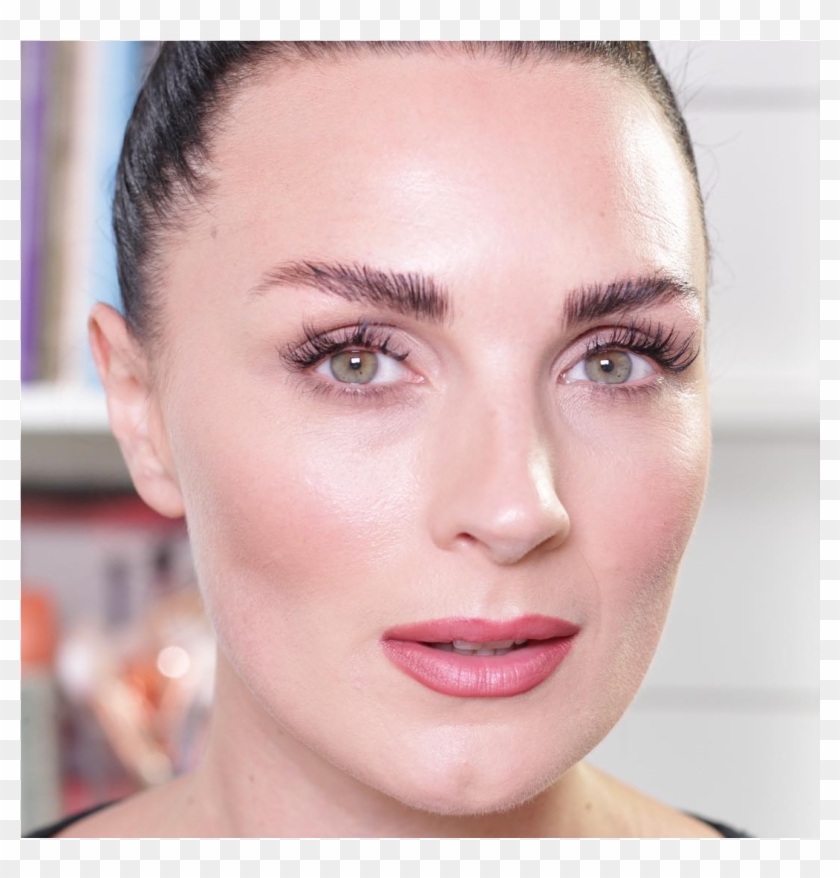 Beauty Vloggers Are Filling Their Brows With - Sourcils Au Savon Clipart #795102