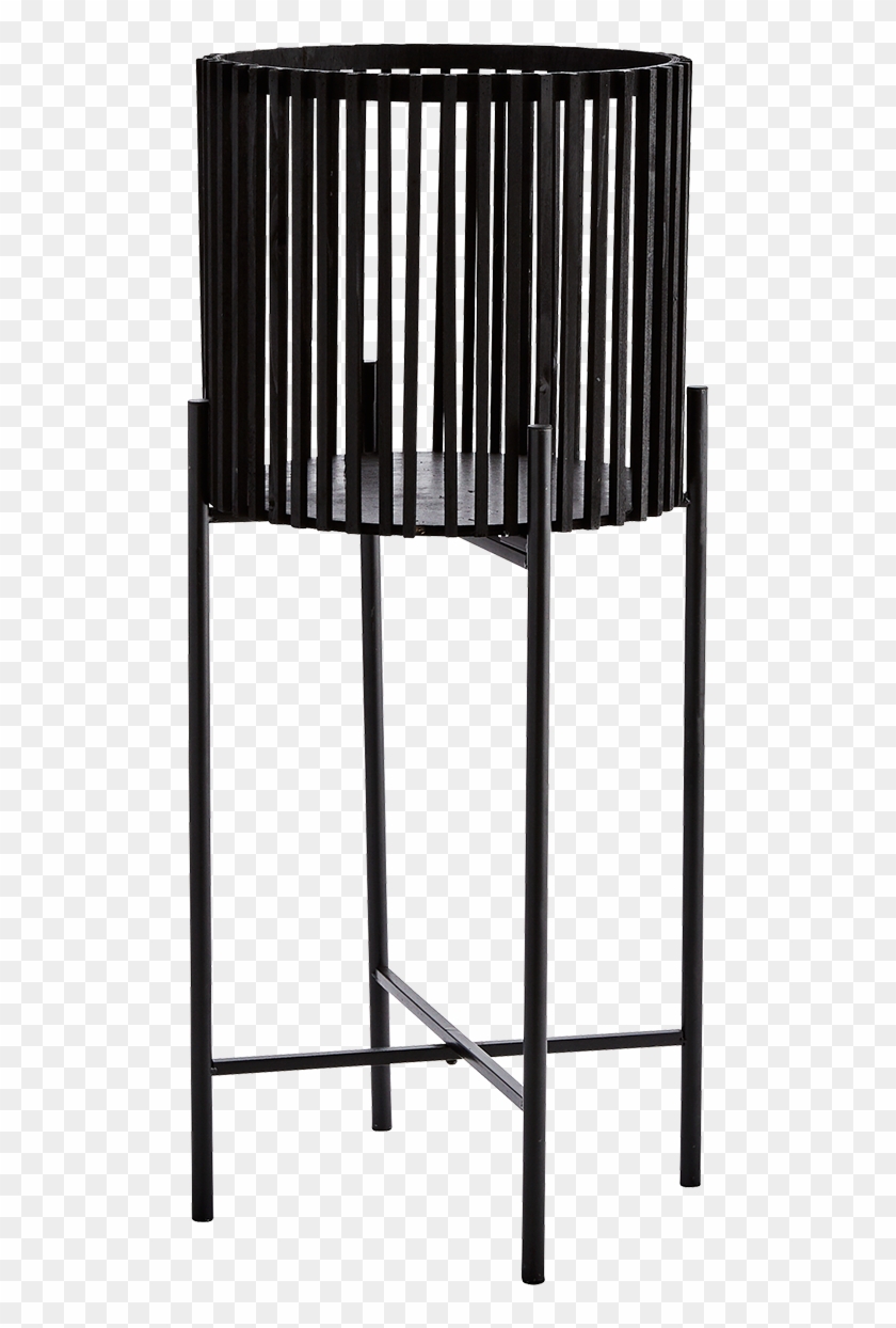 Madam Stoltz Plantenstandaard Clipart #829197