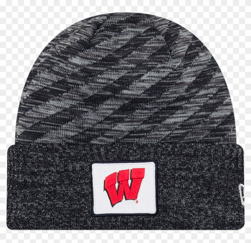 Beanie Clipart #920196